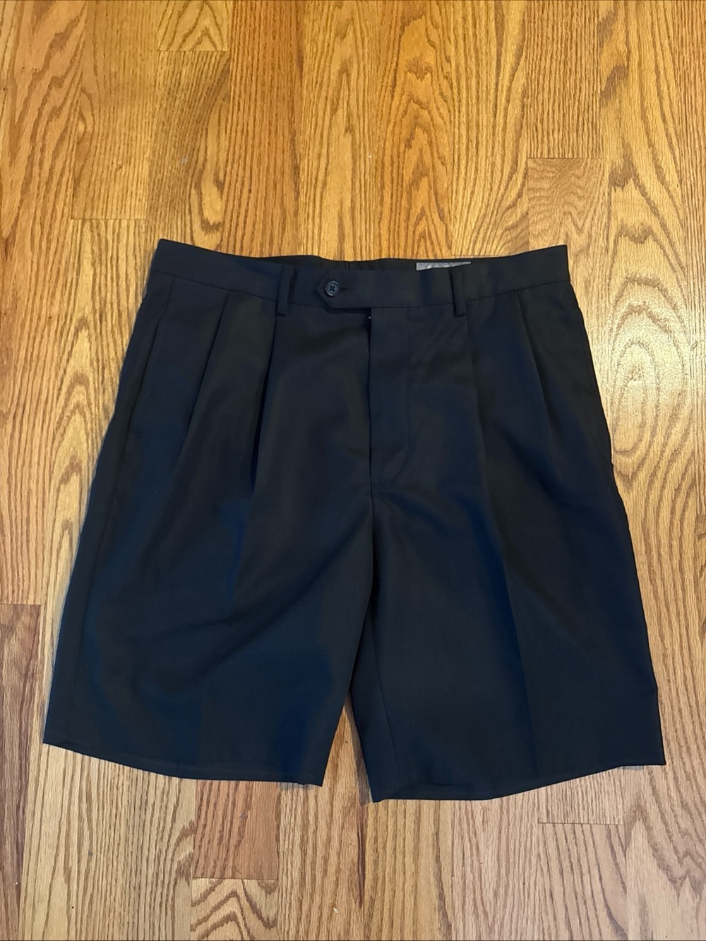 Daniel Cremieux Black Pleated Flat-Front Men's Athletic Shorts